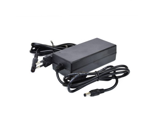 Комплект видеонаблюдения для улицы 2 Мп: видеорегистратор DS-7104HQHI-K1(S), 4 камеры DS-2CE16D0T-IRF (C) (3.6 мм), жесткий диск, блок питания, разветвитель питания, 4 BNC-power кабеля